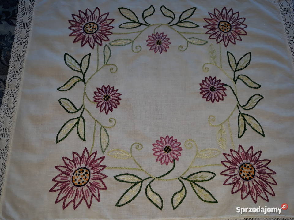 serwetka serweta ręczny haft płaski bogaty cudna Gdańsk