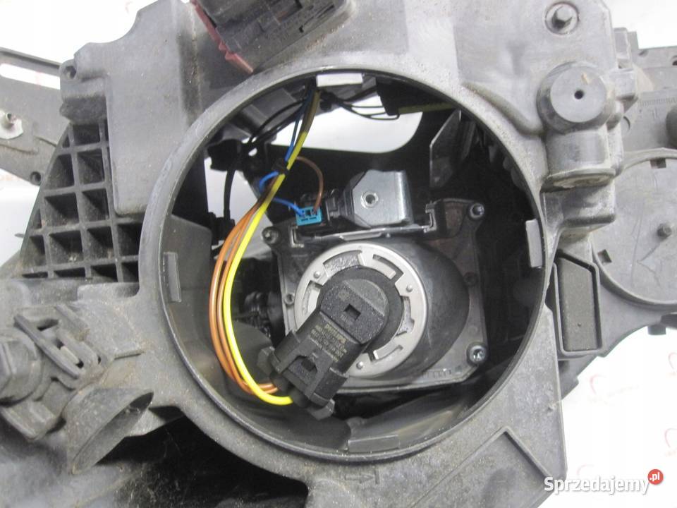 OPEL ZAFIRA lampa prawa przód 39009024 SOCZEWKA Kielce sprzedam