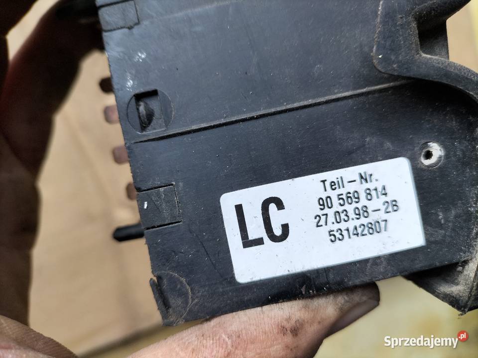 PRZEŁĄCZNIK ŚWIATEŁ VECTRA B 53142807 Kamień-Kolonia