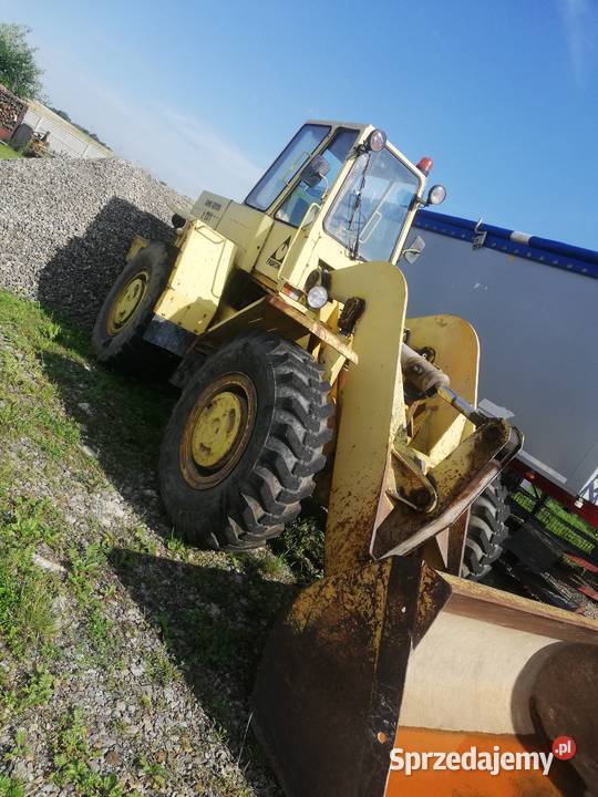 Ładowarka fadroma ł201 Motoryzacja Janów Lubelski