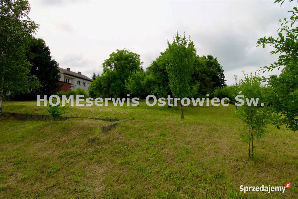 sprzedaży domu wolnostojącego Ostrowiec