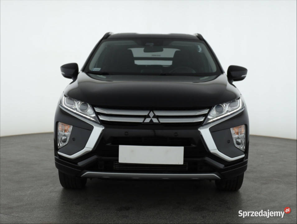 Mitsubishi Eclipse Cross 15 TMIVEC kamera cofania