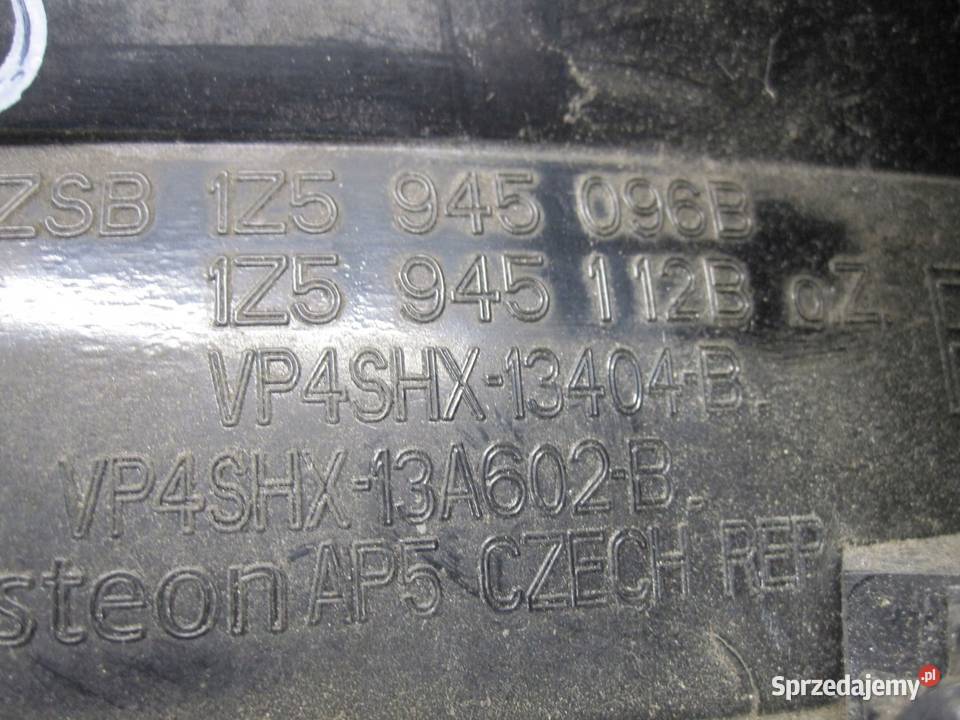 OCTAVIA II LIFT 11r lampa prawa tył 1Z5945096B Kielce