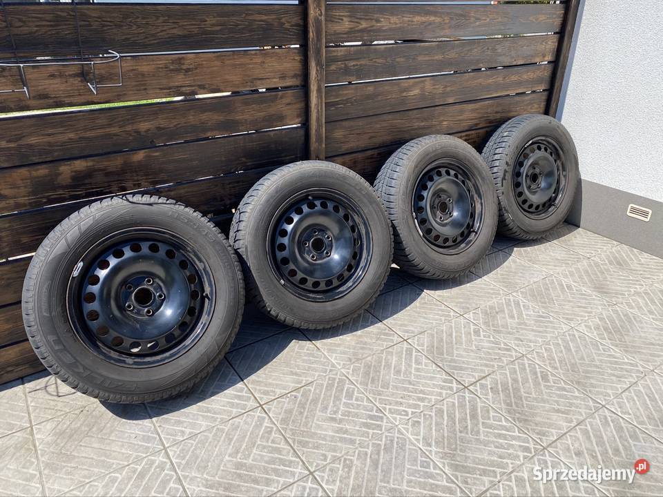 Felgi stalowe z oponami zimowymi grupa VW 17 Pieszyce