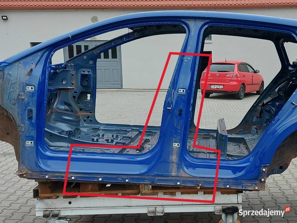 SKODA Enyaq 5LA iV85 Słupek próg lewy LV5F osobowe dolnośląskie
