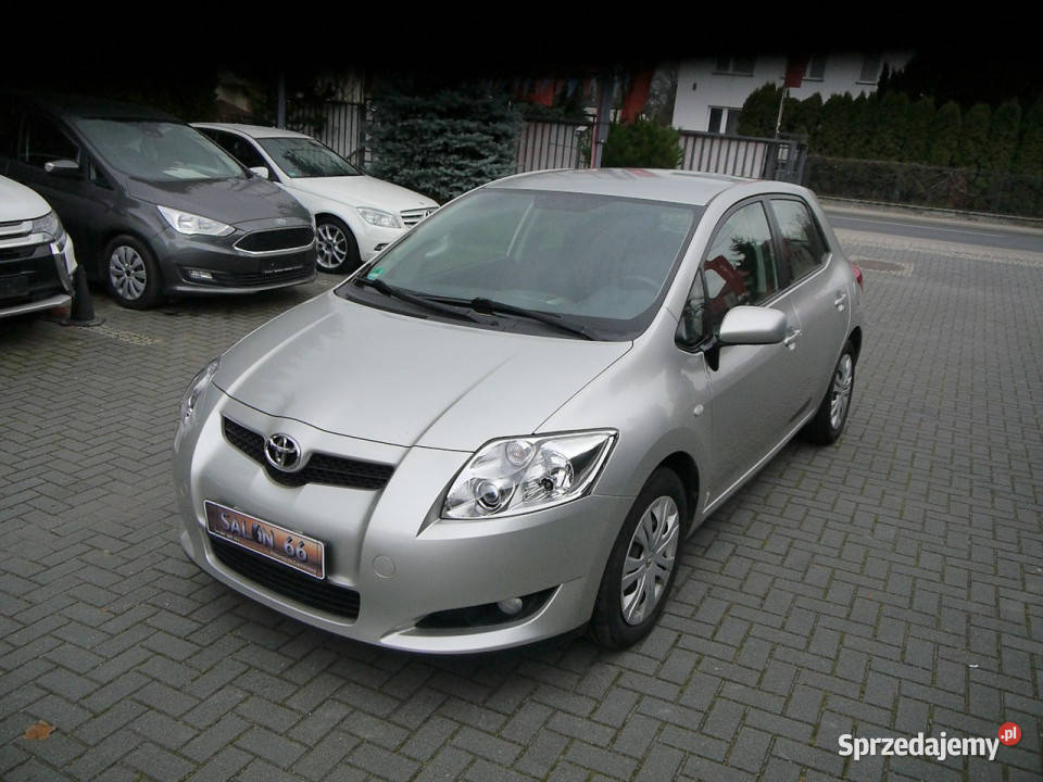 Toyota Auris 16b Stan b bezwypadkowy Gwarancja czujnik zmierzchu śląskie