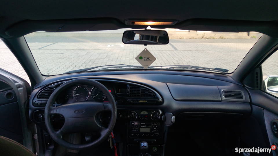 Ford Mondeo MK2 18 zetec welurowa tapicerka Płock