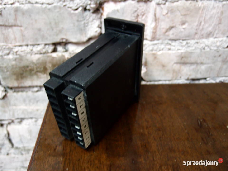 regulator temperatury ERT2818VT zakres pracy Łódź