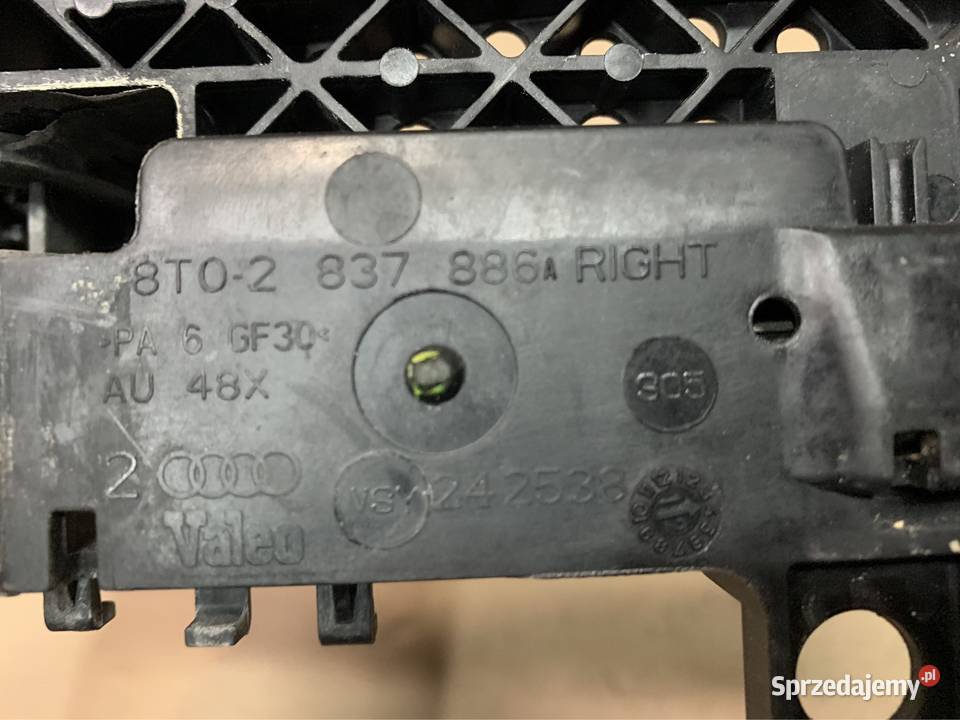 Klamka zewnętrzna prawa 8T2837886 audi a5 8t Szczecin