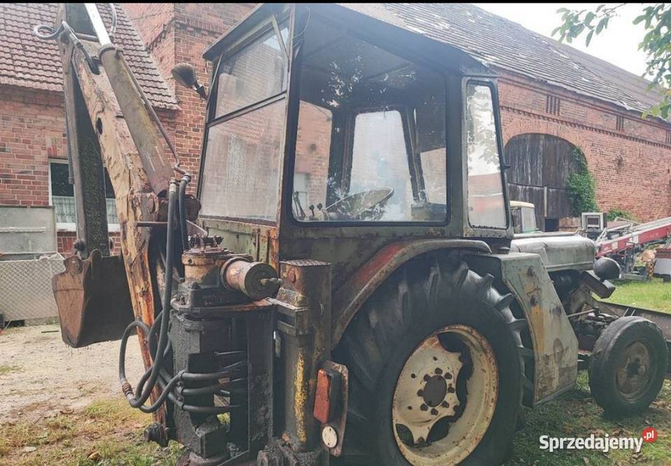 Ursus C4011 Koparko spycharka Napęd 2x4 Ursus Wińsko