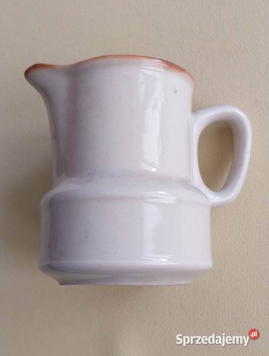 Dzbanek mlecznik