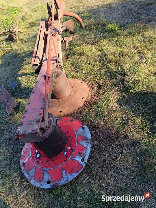 Sprzedam kosiarkę famarol rotacyjną 165 m Maszyny rolnicze Korytów A