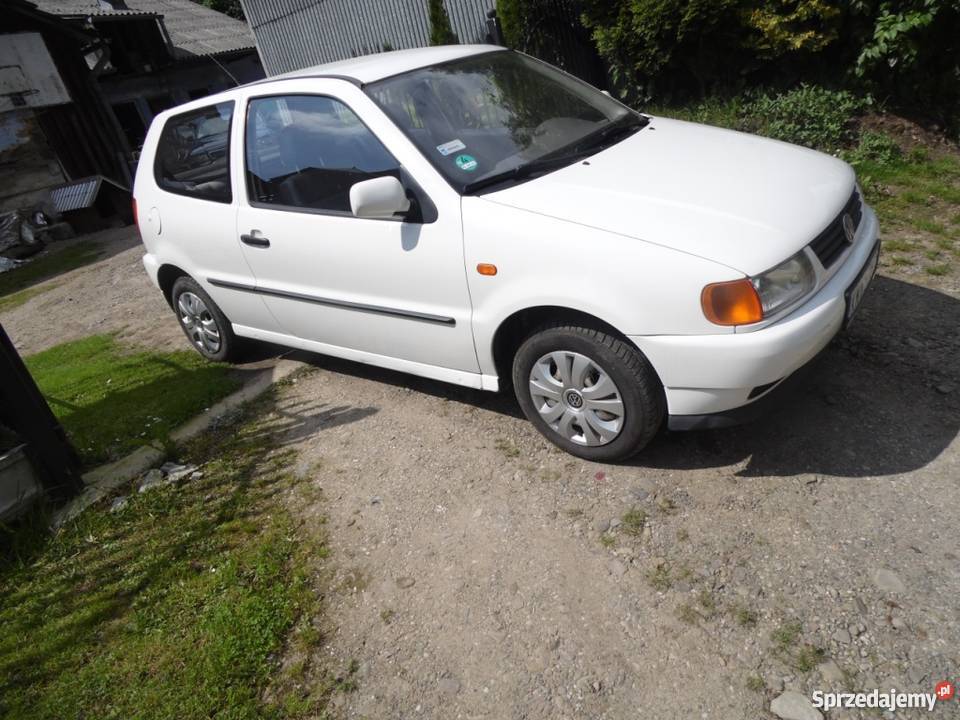 Volkswagen Polo3drzwiowymały przebiegzadbany sprowadzony Gdów sprzedam