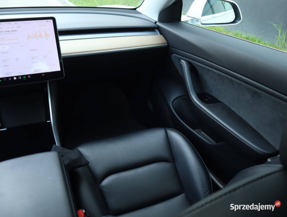 Tesla Model 3 Std Range Plus 52kWh Łódź