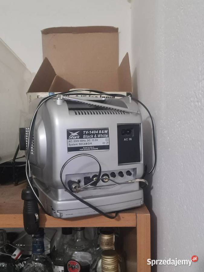 Vintage tv telewizor retro BW 1404 shark Sharp Lublin sprzedam