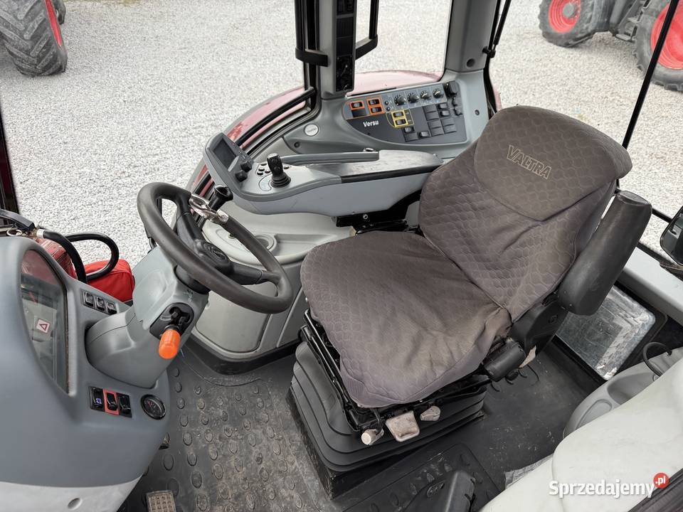 Valtra T213 Versu Biegi pełzające TUZ WOM Zambrów