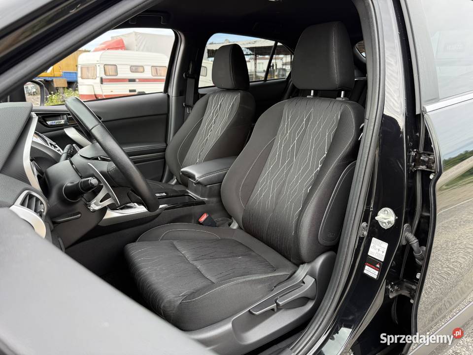 Mitsubishi Eclipse Cross 15 BENZYNA Serwisowany czujnik parkowania Eclipse Cross sprzedam