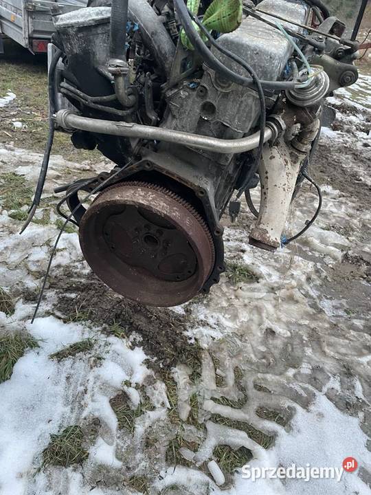 Silnik Mercedes 124 250D 66KW Rok produkcji 1993 Lniska