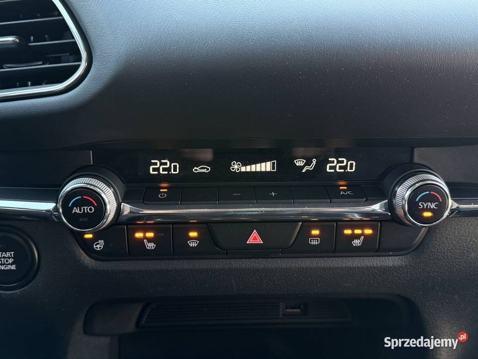 Mazda CX30 Kamera Keyless Blis Zadbana Niski Kutno