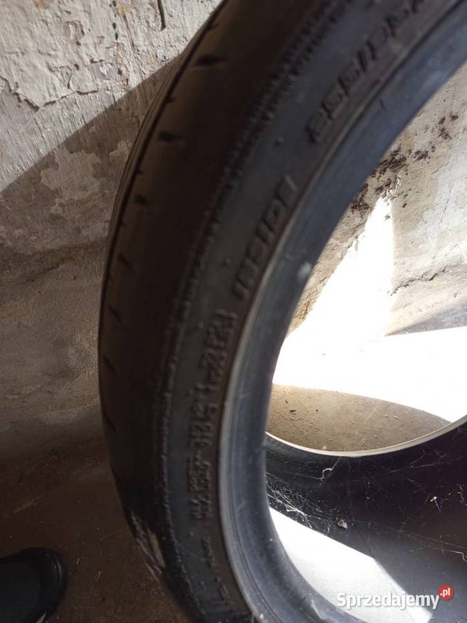 Opony falken 25535r19 dużo bieżnika azenis fk510 sprzedam