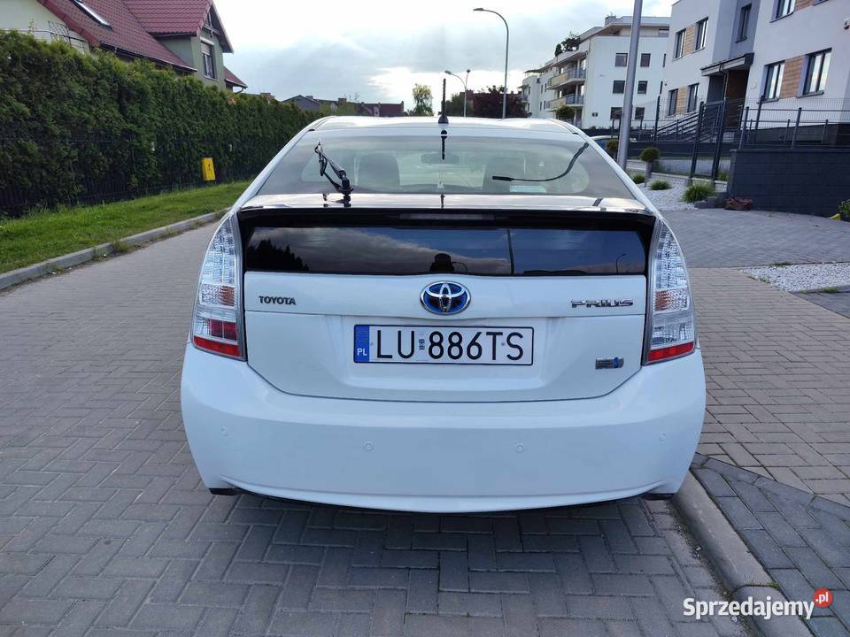 Toyota Prius 18 benzyna Hybryda Serwisowany hybryda Lublin