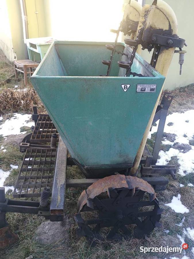 Sadzarka do ziemniaków Izabelów