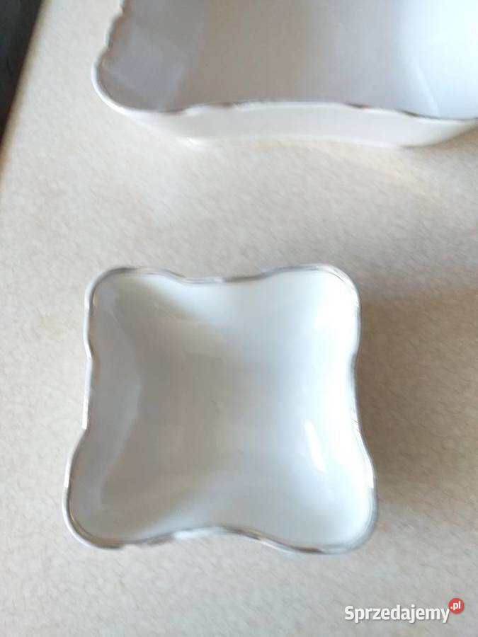 Półmiski Salaterki Kwadratowe Antyk AGD drobne Warszawa