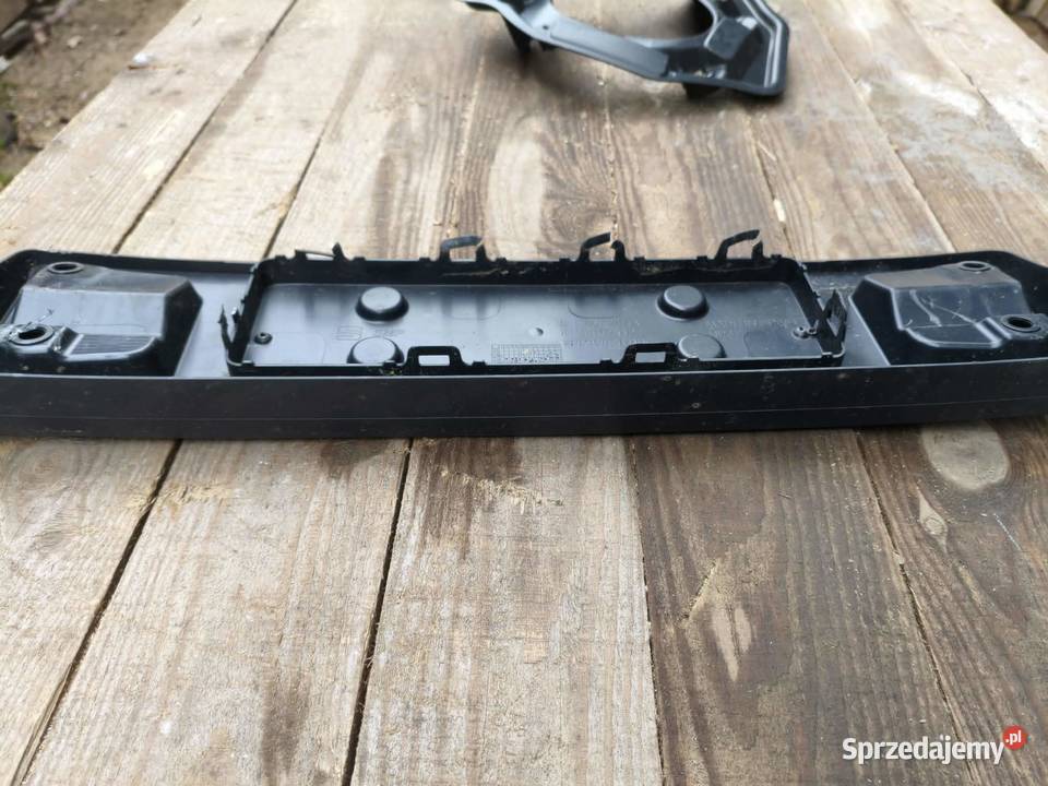 Ramka tablicy przód CUPRA FORMENTOR 5FF807287A sprzedam