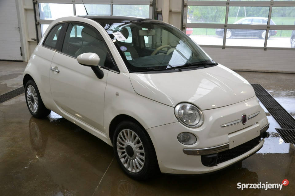 Fiat 500 12 benzyna 70 klimatyzacja wspomaganie manualna Kęty