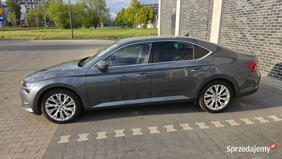 Skoda Superb LIFT bezwypadkowa Salon Polska Samochody osobowe małopolskie