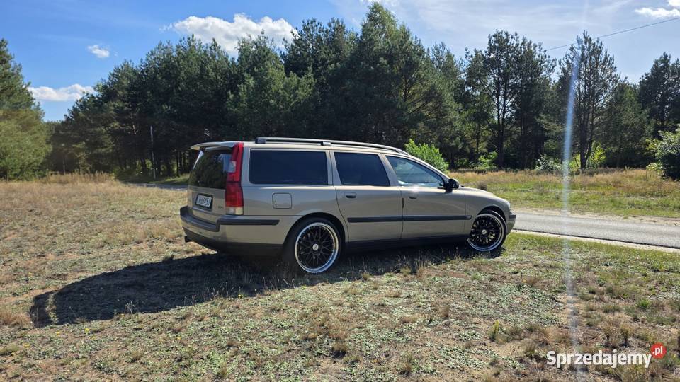 Volvo v70 24T Car audio gwint Rok produkcji 2002 Włocławek sprzedam