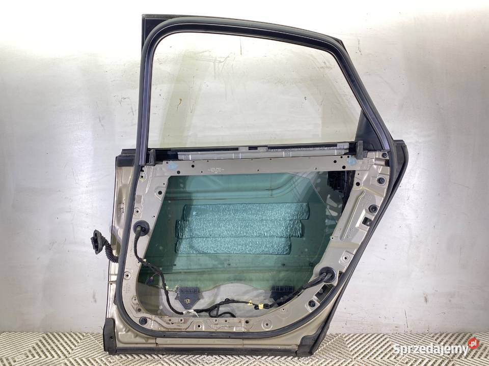 DRZWI PRAWY TYŁ AUDI A8 D3 SedanLimuzyna 0210