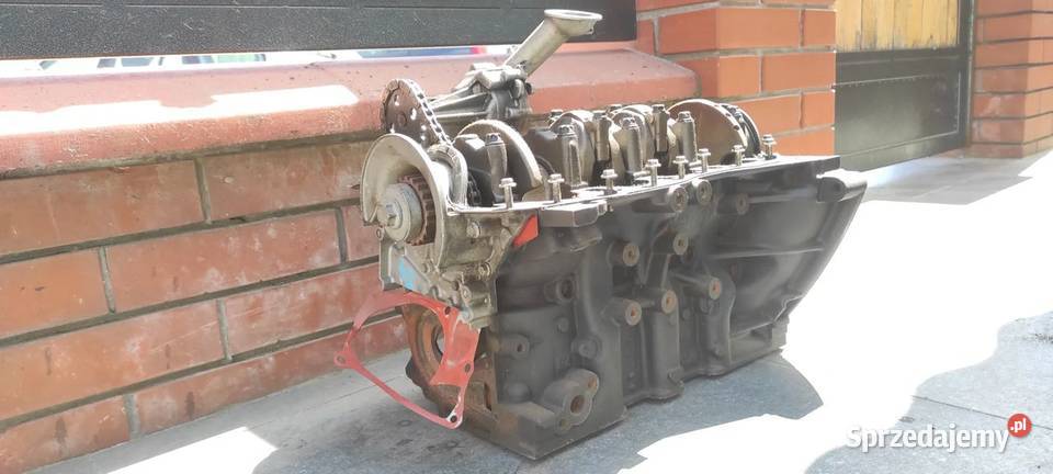 15DCI Nissan Renault Blok słupek silnika wał Włoszczowa sprzedam