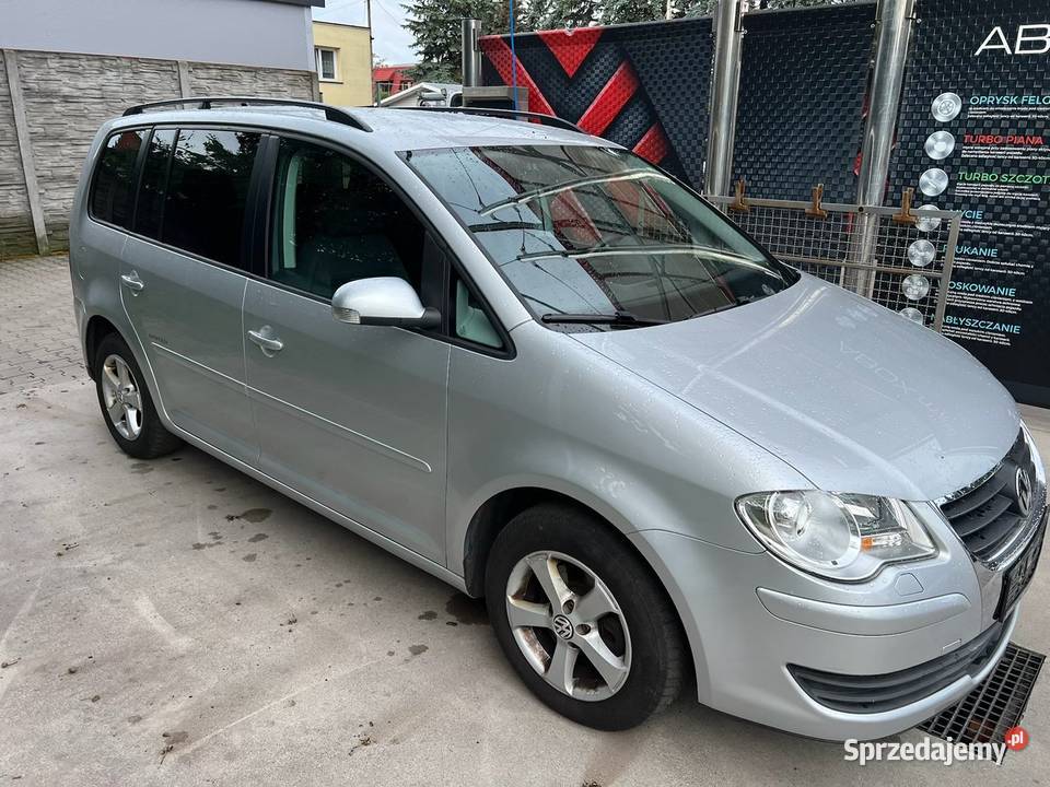 VW TOURAN nowe sprzęgło rozrząd Zarejestrowany Rok produkcji 2008 Touran Łódź