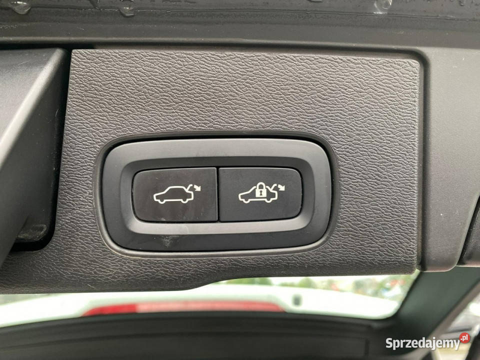 Volvo XC 60 FULL LED nawigacja vitrual cockpit światła do jazdy dziennej