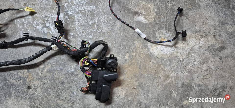 Wiązka instalacja elektryczna fotela prawego Vw Części samochodowe Słupsk sprzedam