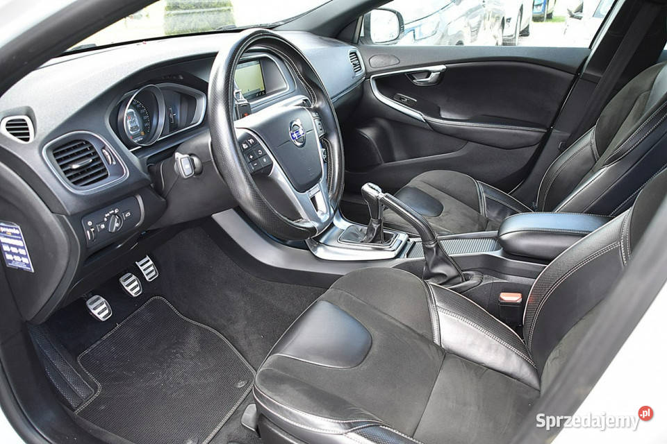 Volvo V40 V40 20D2 120 RDesign Alcantara Led V40 mazowieckie