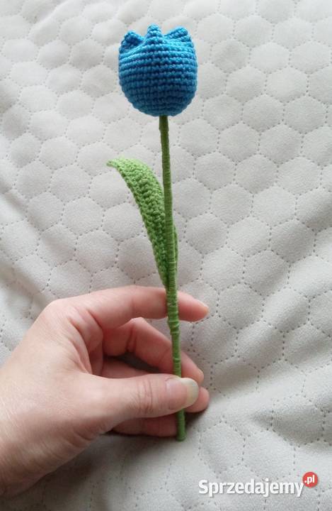 Tulipany wykonane na szydełku Łask