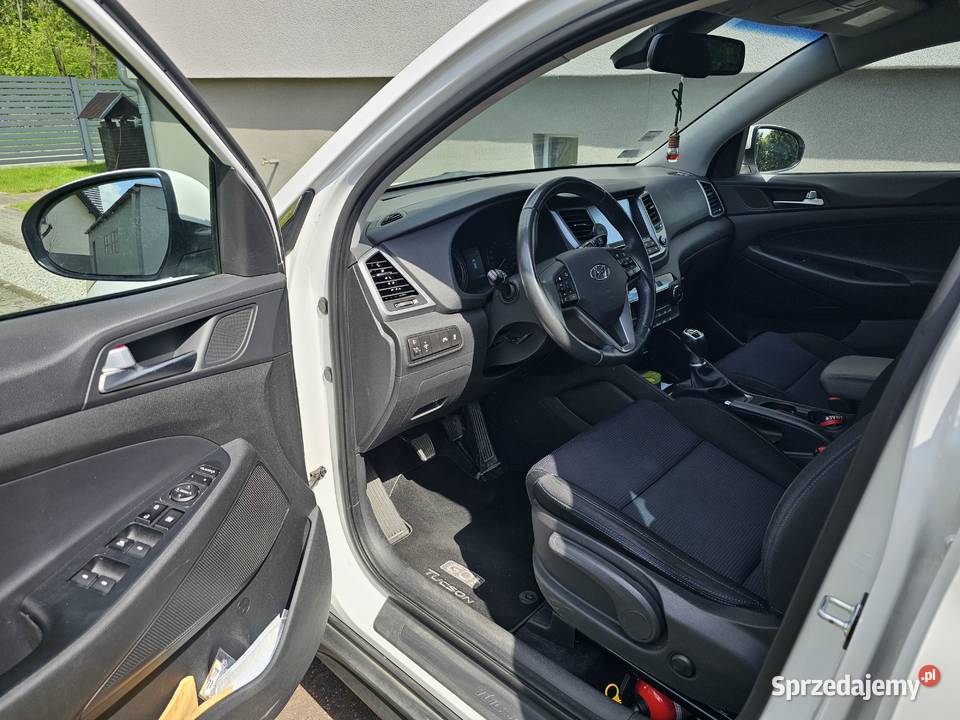 Hyundai Tucson 17 CRDI BlueDrive Comfort 2WD wielkopolskie Bolechowo-Osiedle