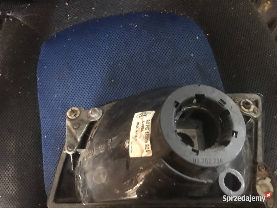 Lampa przednia Ford fiesta 3 małopolskie Wapienne