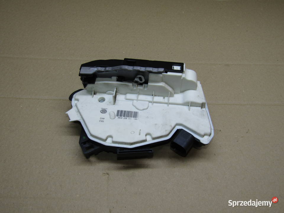 ZAMEK DRZWI LEWY PRZEDNI VOLKSWAGEN UP 10MPI 3D łódzkie Mysłaków sprzedam