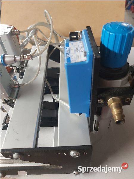 zszywacz stołowy Mezger TH 210 rapid105R