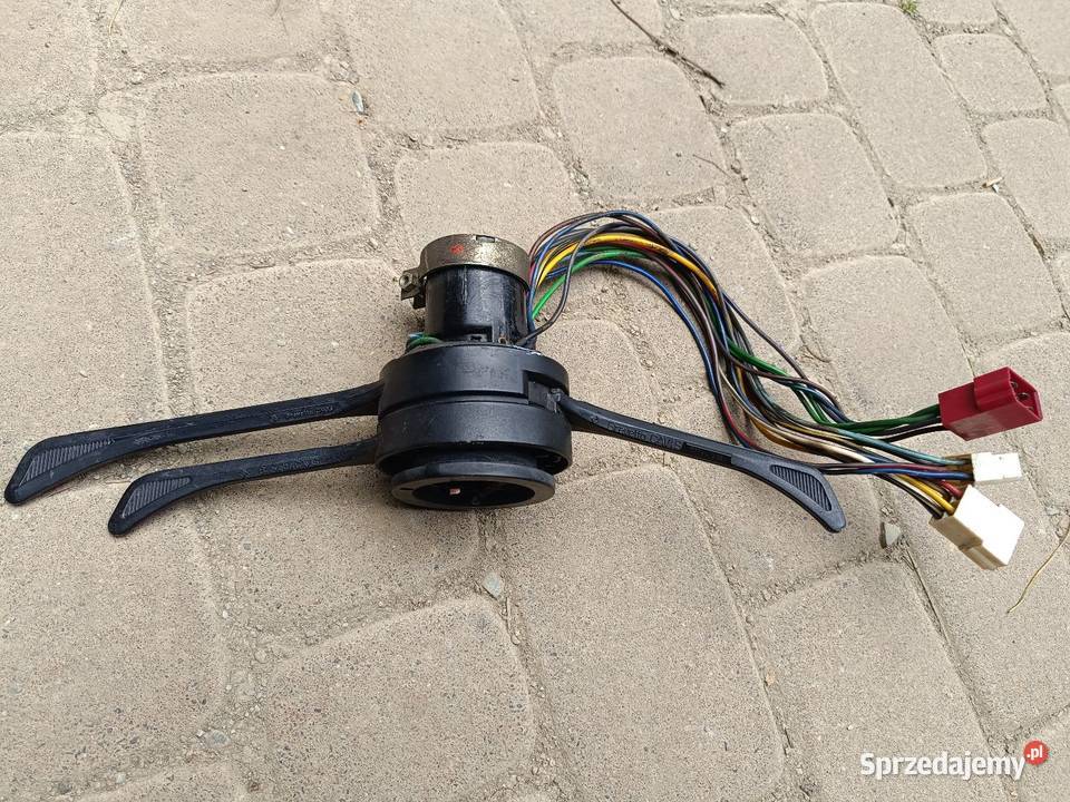 FIAT 126p pająk przełącznik pałąk ST SPRAWNY STD Pozostałe
