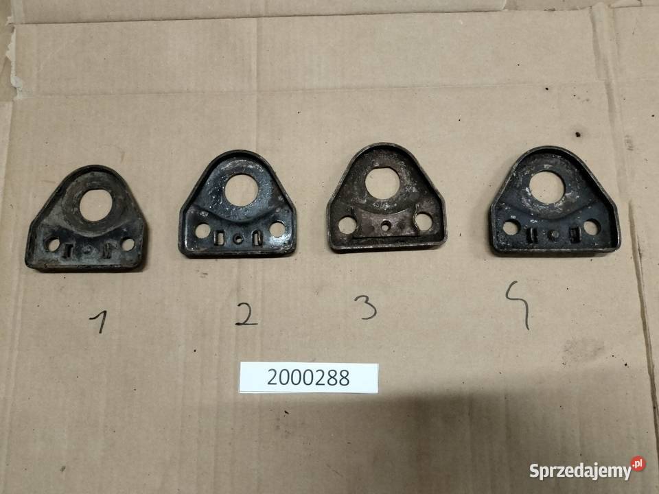 Komar półka przedniego zawieszenia Rozkochów