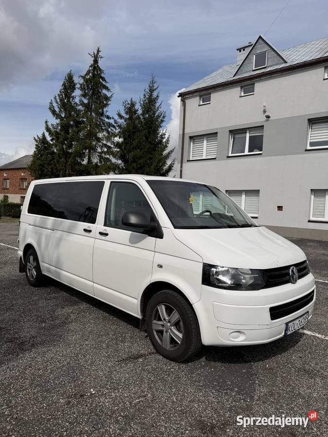 Volkswagen Caravelle T5 9 osobowy hak Wolbrom