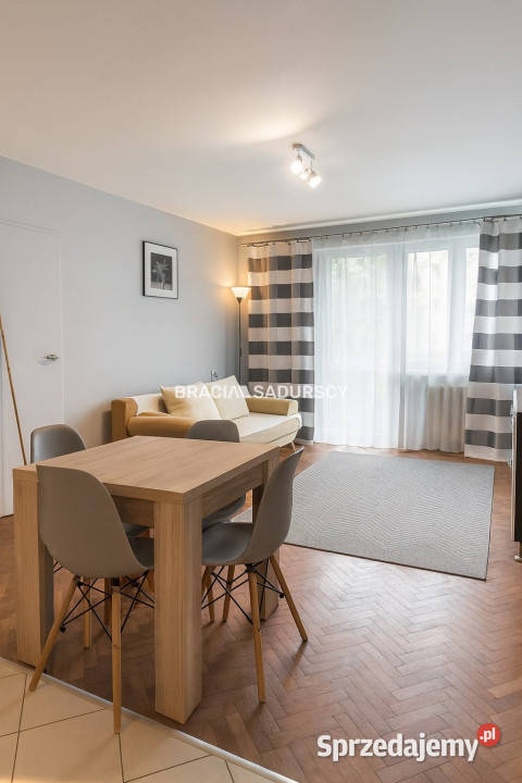 wynajmu mieszkania Kraków 34 metry 2 pokoje Piętro 1 małopolskie