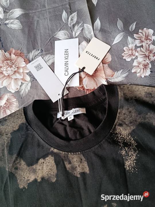 Tshirt męski Calvin Klein nowoczesny design Białystok