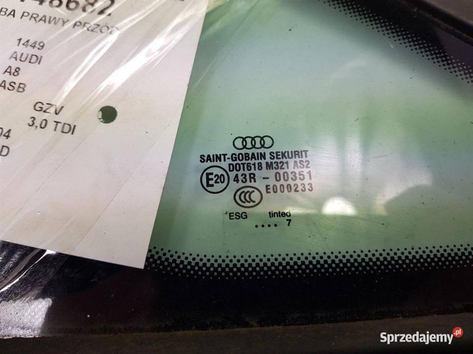 SZYBA PRAWY PRZÓD AUDI A8 D3 Lipno