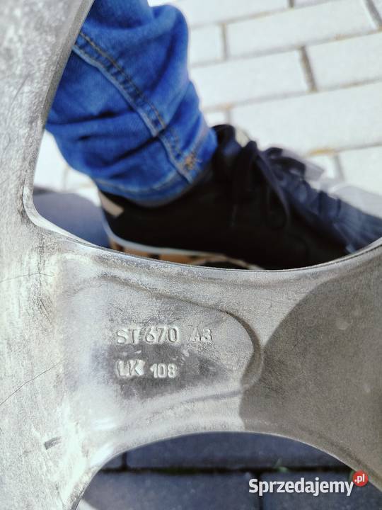 Komplet kół aluminiowych Ford turneoFiesta 16 Nietulisko Duże