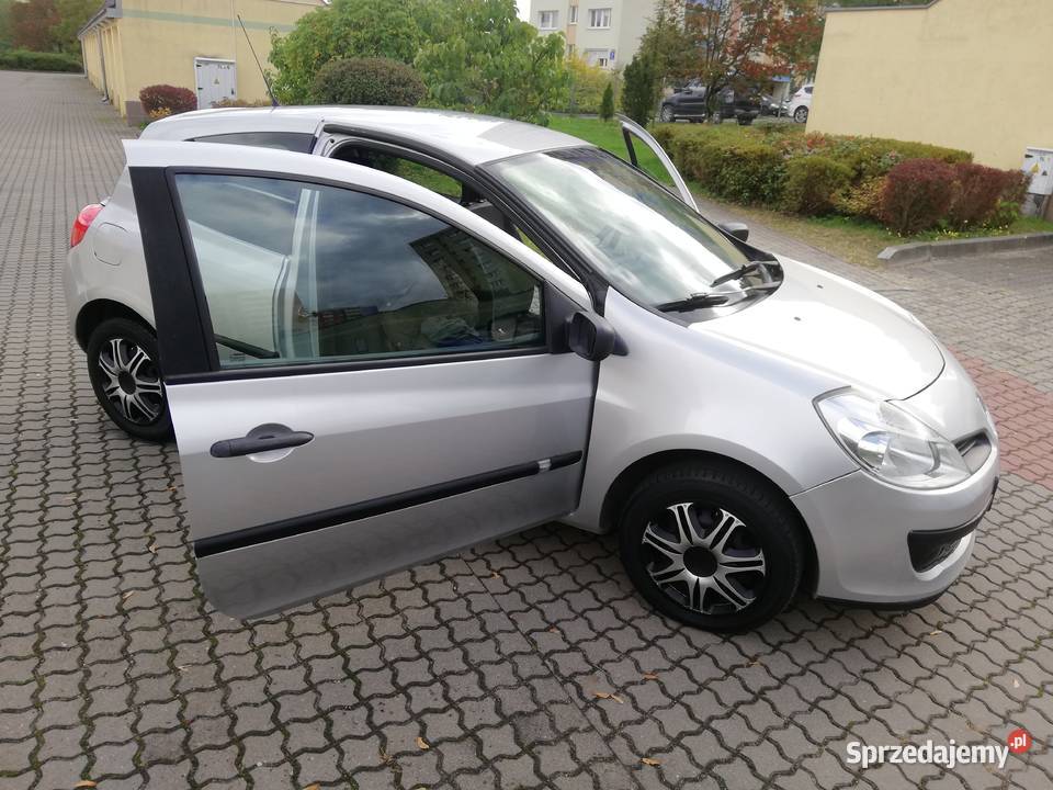 renault clio3 2005XI2006 1216v benzynaklima Bydgoszcz sprzedam